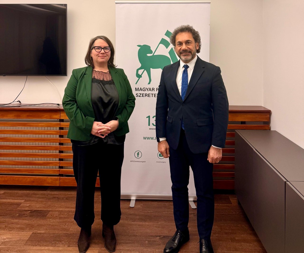 409a0e83-0ab3-4915-8b24-07f839eb40ce