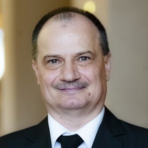 dr. Balla Péter