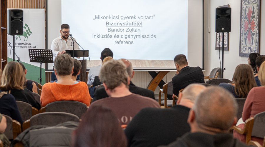 Erőforrás borító