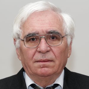 dr. Gulyás László portré