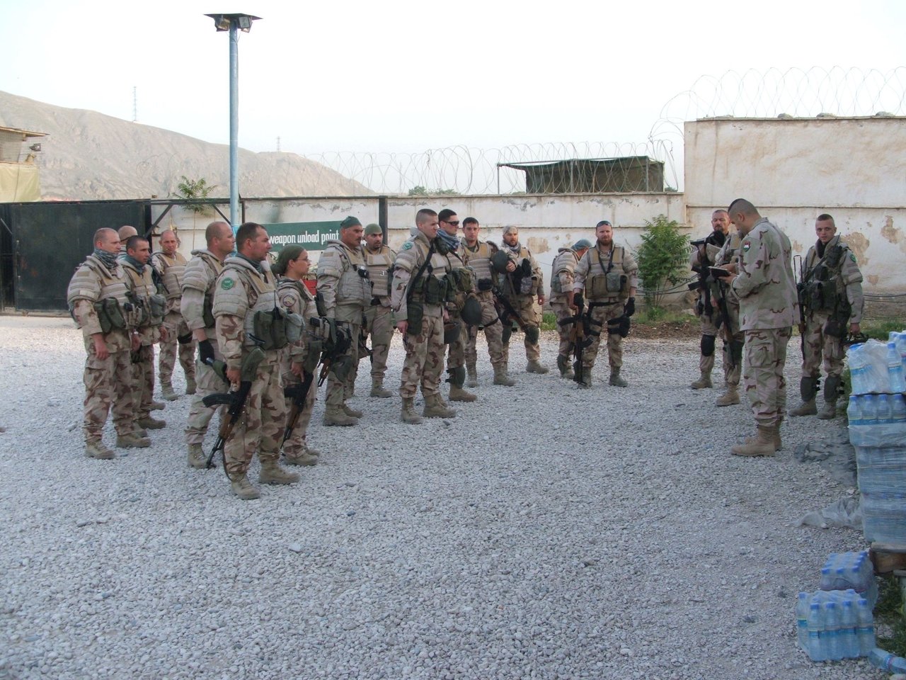 Járőr előtti áldás Afganisztán 2011.