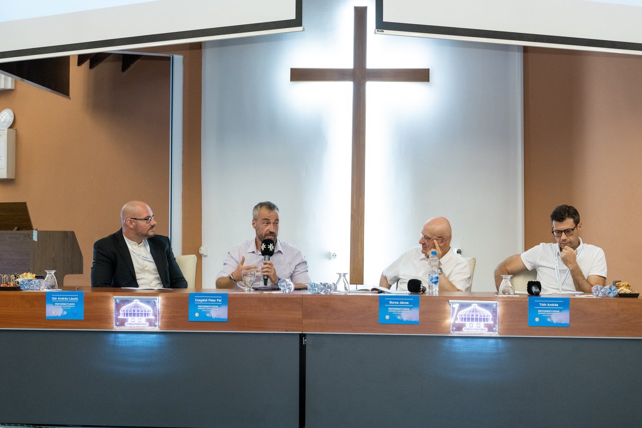 Szárszó 2. nap 2026, délutáni pódiumbeszélgetés, Gér András, Czeglédi Péter, Boros János, Tóth András (f.Kiss László)