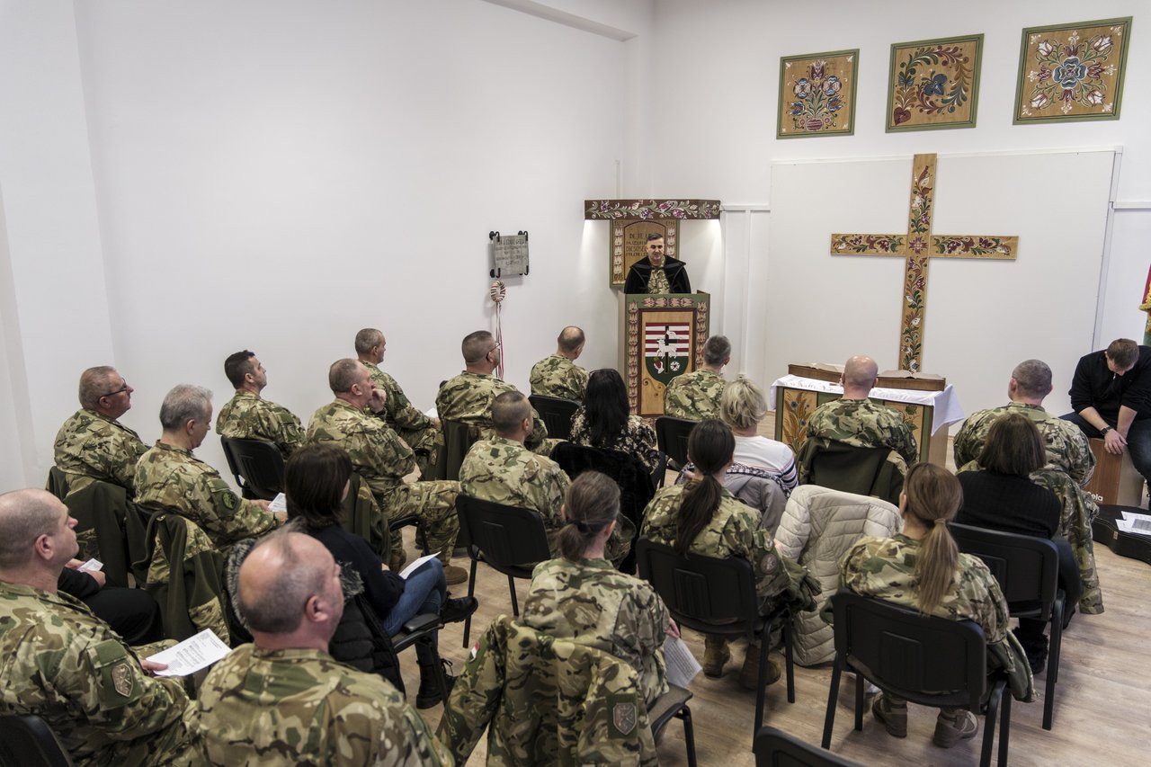 dsf9731-103cd1d9de_ahitat debreceni laktanya 2025 Zelenka