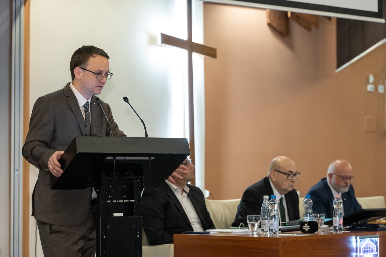 Szemán Ákos Zsinat_03.26. 2026 Kiss