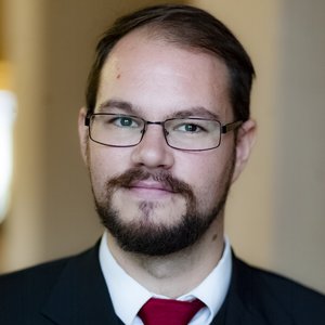 Gér András László portré