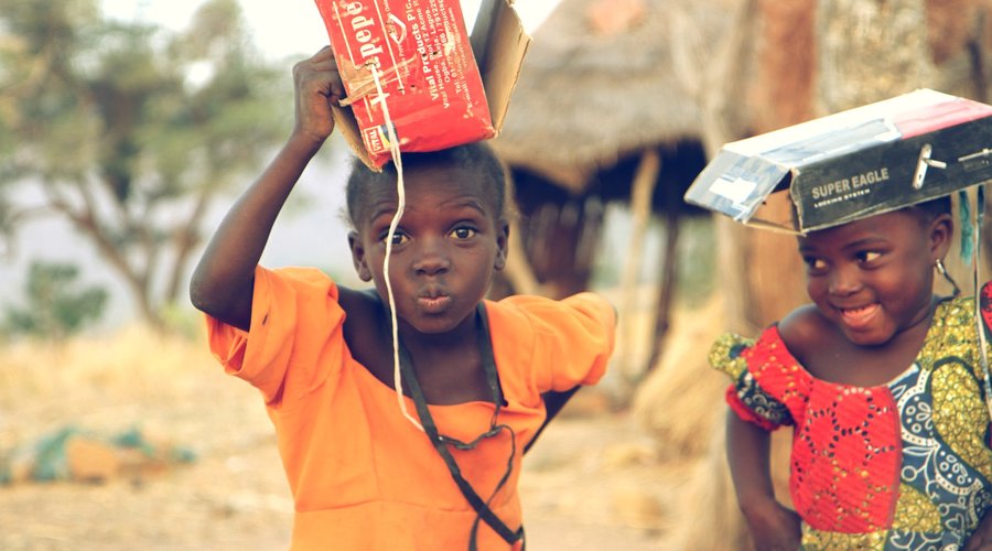 gyermekek_afrika_nigéria_pixabay