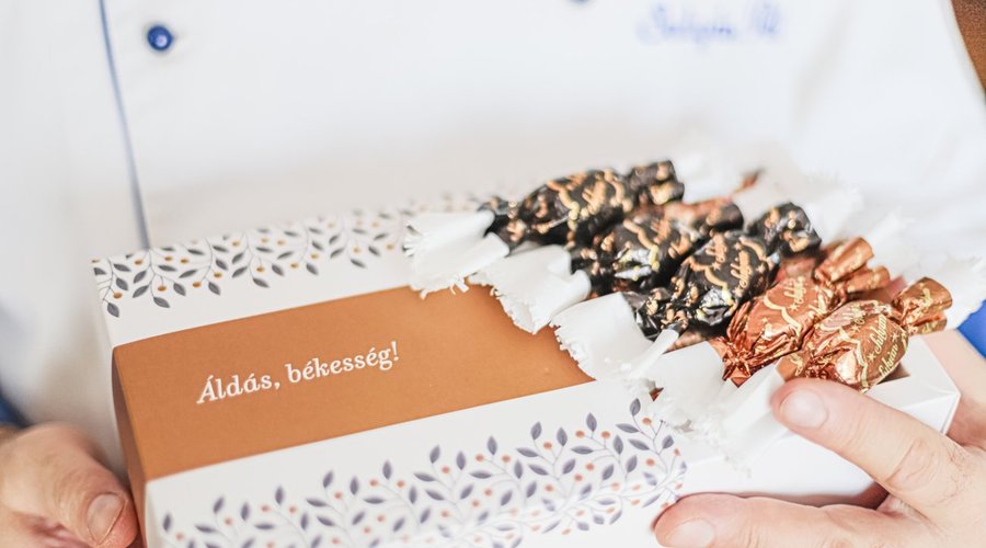 szaloncukor nagyobb méretű kép RKK 2025