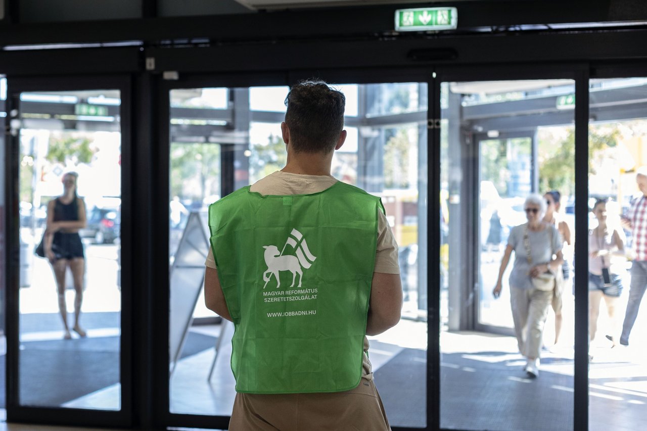 MRSZ tanszergyűjtés és adomány átadása 2026. augusztus - Fotó: Hurta Hajnalka