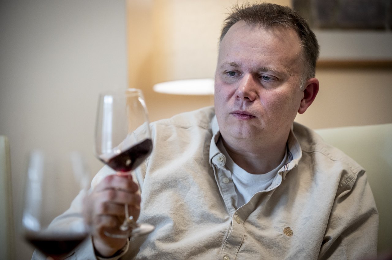 Papp Szabolcs interjú közben 2026 Ujvári